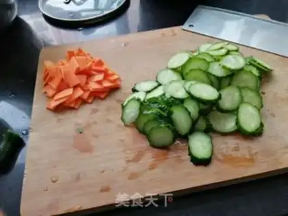 Make Carrot cucumber pie step 1