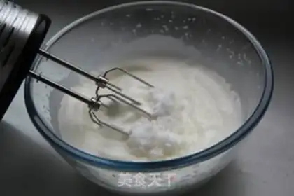 Make Eight-inch cream fruit cake step 9
