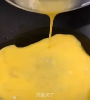 Make Tomato egg noodles step 2