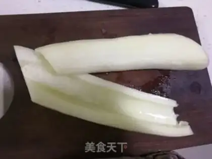 Make Old cucumbers step 1