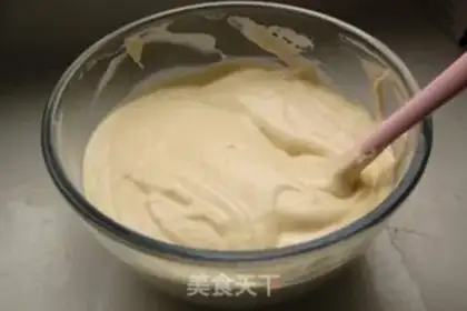 Make Eight-inch cream fruit cake step 15