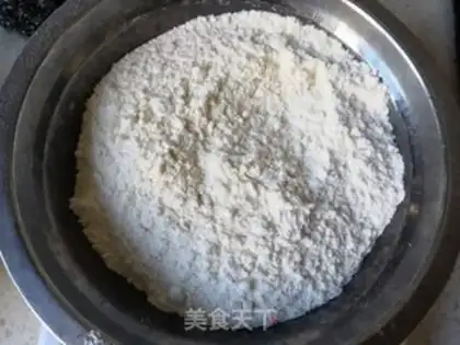 Make A hive cake step 1