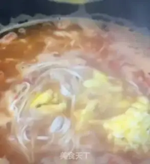 Make Tomato egg noodles step 7
