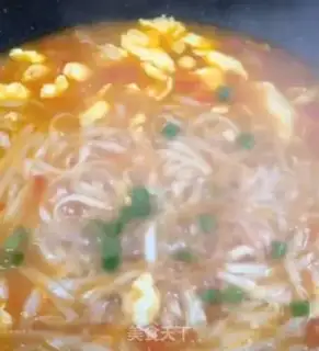 Make Tomato egg noodles step 8