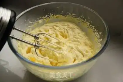 Make Eight-inch cream fruit cake step 19