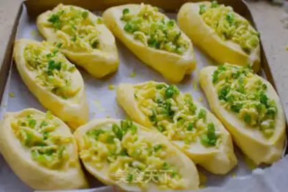 Make Onion cheese bread step 10