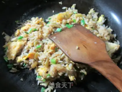 Make Egg and rice step 5