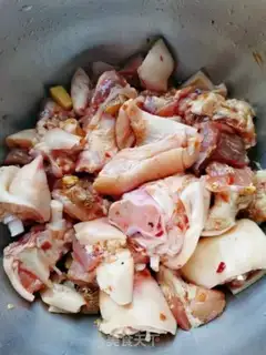 Make Pig feet step 2