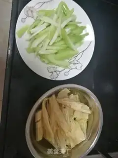 Make The celery step 0