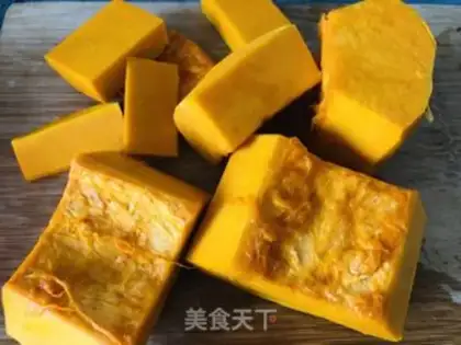 Make Homemade sugar pumpkins step 1