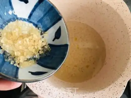 Make Homemade sugar pumpkins step 4