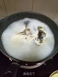 Make Fish head soup step 4