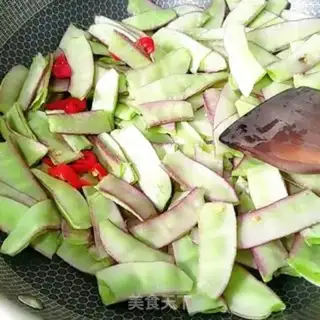 Make Fried lentils step 1
