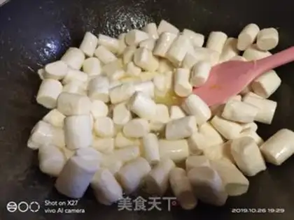 Make Nut nuts and snow souffles step 2