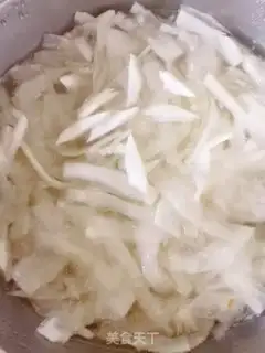Make Pretzel with grapefruit step 2