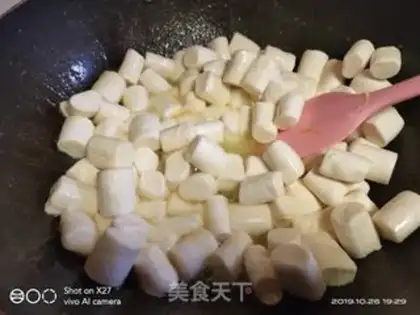 Make Nut nuts and snow souffles step 3