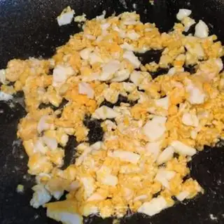Make Scrambled egg noodles step 2
