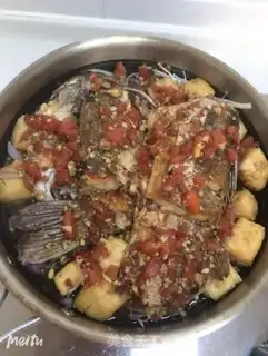 Make A pan of garlic step 6