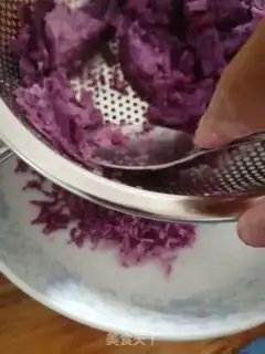 Make Homemade potato buns step 7