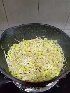 Make Garlic sprouts step 3