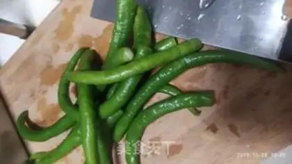 Make Beef fried arrow pepper step 1
