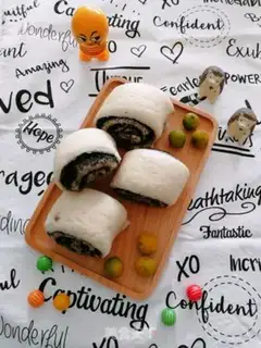 Make Black sesame sauce rolls step 12