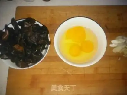Make Mocked eggs step 0