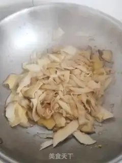 Make The almond mushrooms step 4