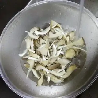 Make Brittle fried sausage step 0