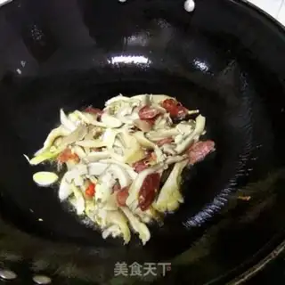 Make Brittle fried sausage step 6