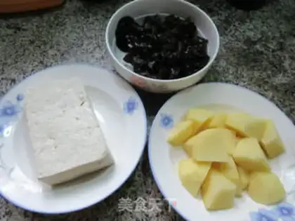 Make Black-mute potatoes burning old tofu step 0