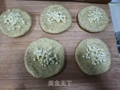 Make Pumpkin walnut pack step 10