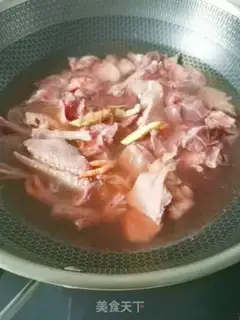 Make Western cucumber pigeon soup step 2