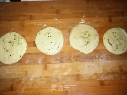 Make Hand grab cake step 14