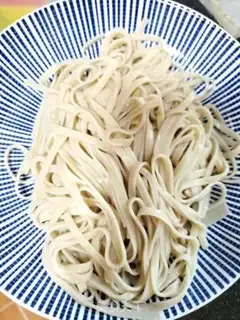 Make Beefball hot noodles step 1