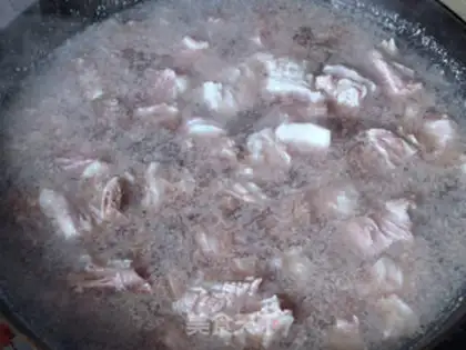 Make Red beef noodles step 2