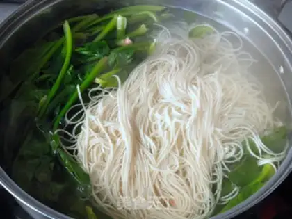 Make Red beef noodles step 13