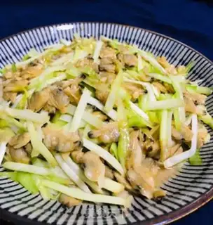 Make The yellow clam step 7
