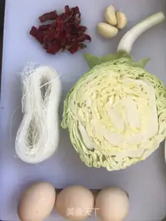 Make Egg fan cabbage step 0