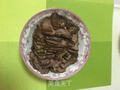 Make Dry beef noodles step 0