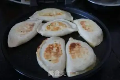 Make Scrambled egg dumplings step 6
