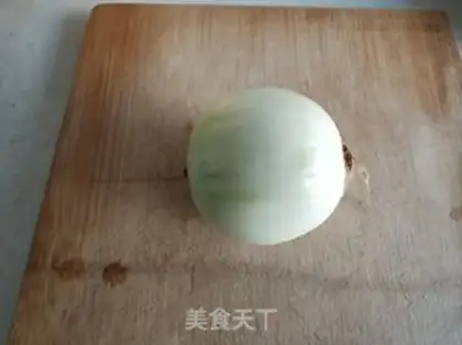 Make Tomato onion fried eggs step 0