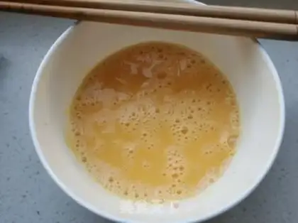 Make Tomato onion fried eggs step 4