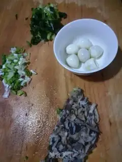 Make Hot noodles step 1
