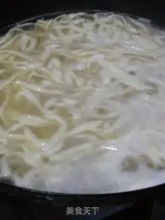 Make Hot noodles step 6