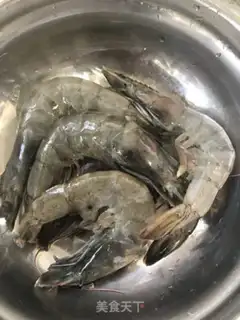 Make Garlic fan shrimp step 2