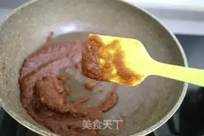 Make Cinnamon apple rolls step 5
