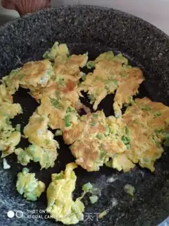 Make Bitter eggs step 5