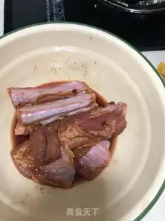 Make Fried black pepper ribs step 1