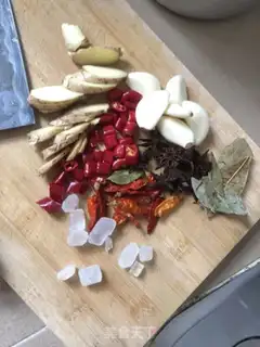 Make Old hen with potatoes step 3